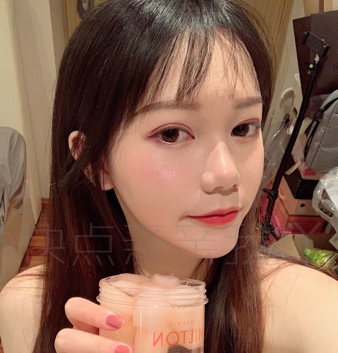 魔法秋秋推特私藏视频50G88部合集看到挑花眼