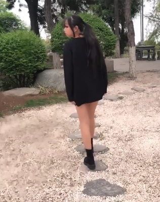 浆果儿绝版珍藏宅舞变装37部30.3G推特展示