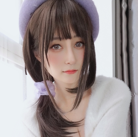 白银81妹子脸御姐身COS合集Twitter真人福利26套35G