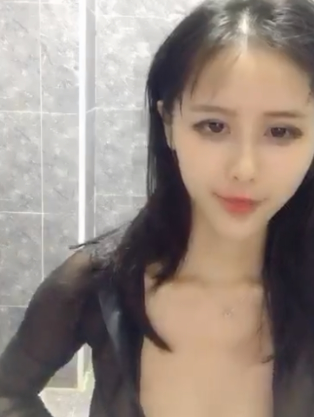 朴妮唛大罩杯劲爆直播62部抖乐85G腿控福利