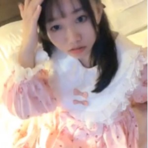 实验中学眼镜妹课间实录54部1.7G清纯诱惑