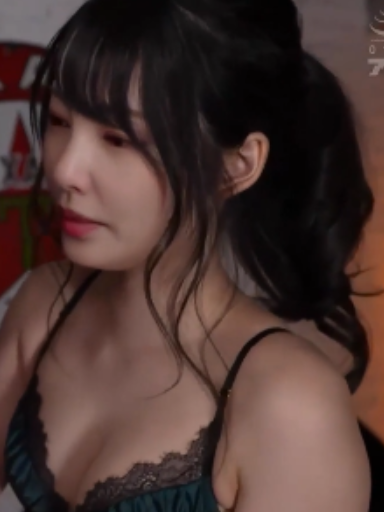 INS林允儿AI换脸呐喊连连合集0.6G黑丝互动