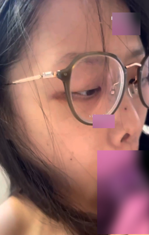 眼镜娘大二清纯私密视频2部336M珍藏资源