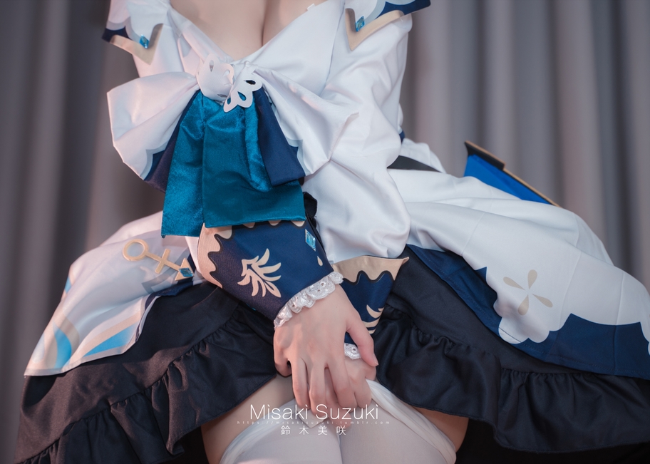 原神芭芭拉白丝COS合集50P1V2G绝顶素材