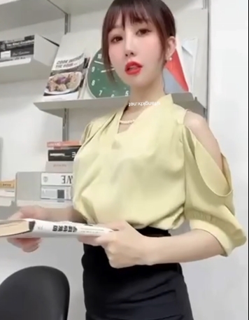 双人撕袜爱抚视频1V147MB绝密收藏