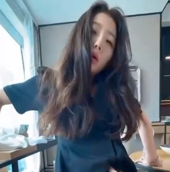 微博张津瑜生活视频8V合集450M绝对珍藏版