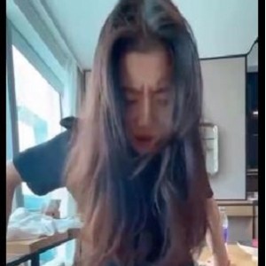 浴室门缝视角张津瑜8V珍藏版859M合集小香风