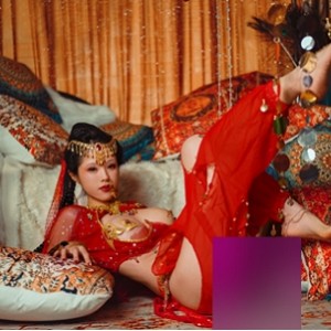 钛合金TiTi高端私拍52P两部1.84G火辣诱人