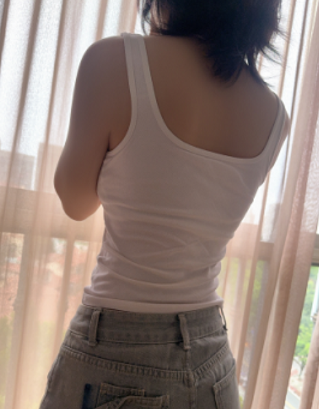 白丝学妹私拍劲爆合集23G太顶了