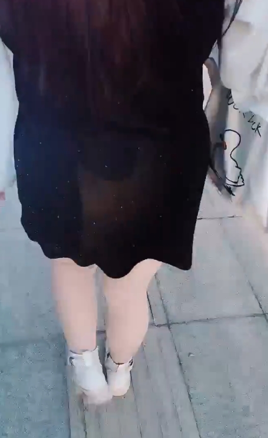 推特少妇户外勾引合集1V775M真带劲