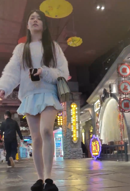 街拍大神KXCD第11季20V合集1.8GB超会挑