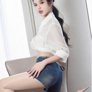 秀人网浅浅Danny玉兔弹跳17套13.2G高清蜜桃