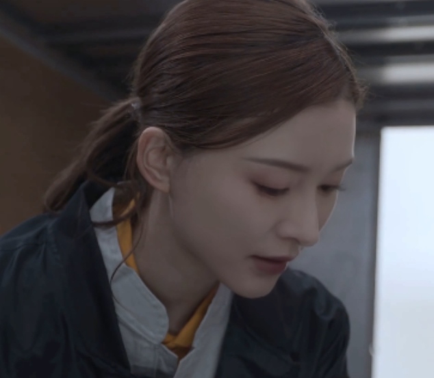 火辣AI换脸李沁物流公司合集0.7G网络资源