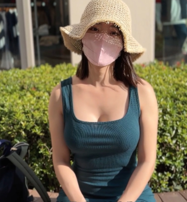 推特ssrpeach瑜伽视频121部23.8G火辣