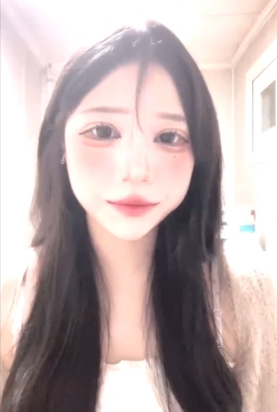 soeun韩国主播私拍80部15.3G珍藏版展示