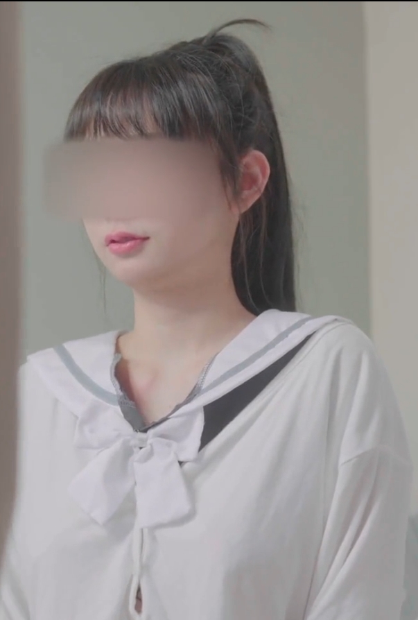 抖音小七软热舞2段795M资源稀少