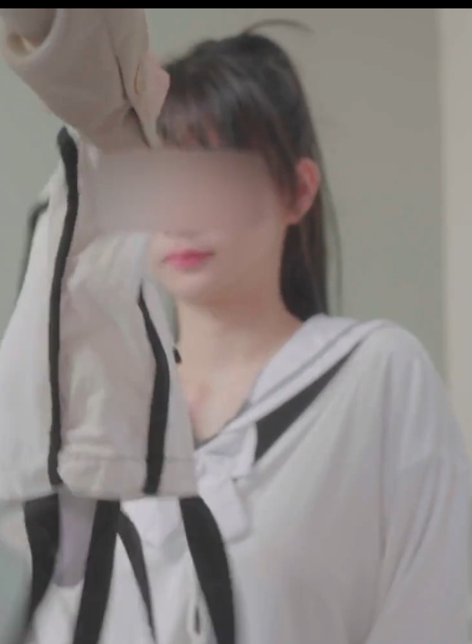 抖音小七软热舞2段795M资源稀少