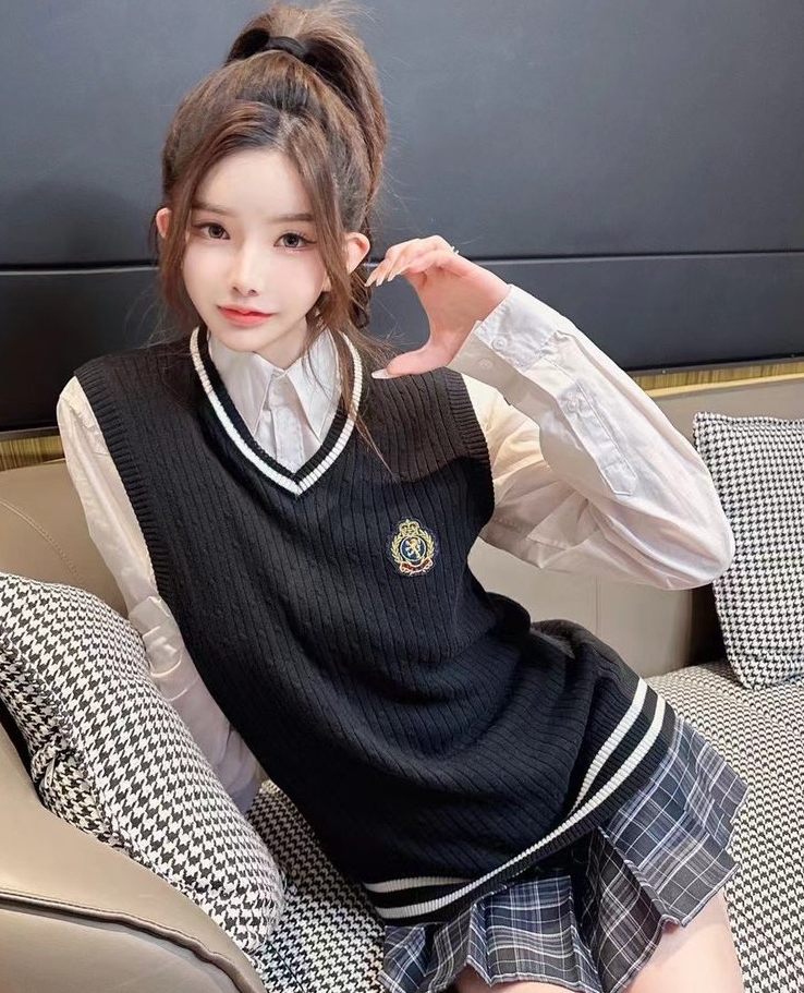 推特刘依依绝密TS福利包56P98V1.62G顶流珍藏