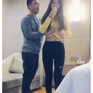 火辣男魔小天车模1部1.02G资源