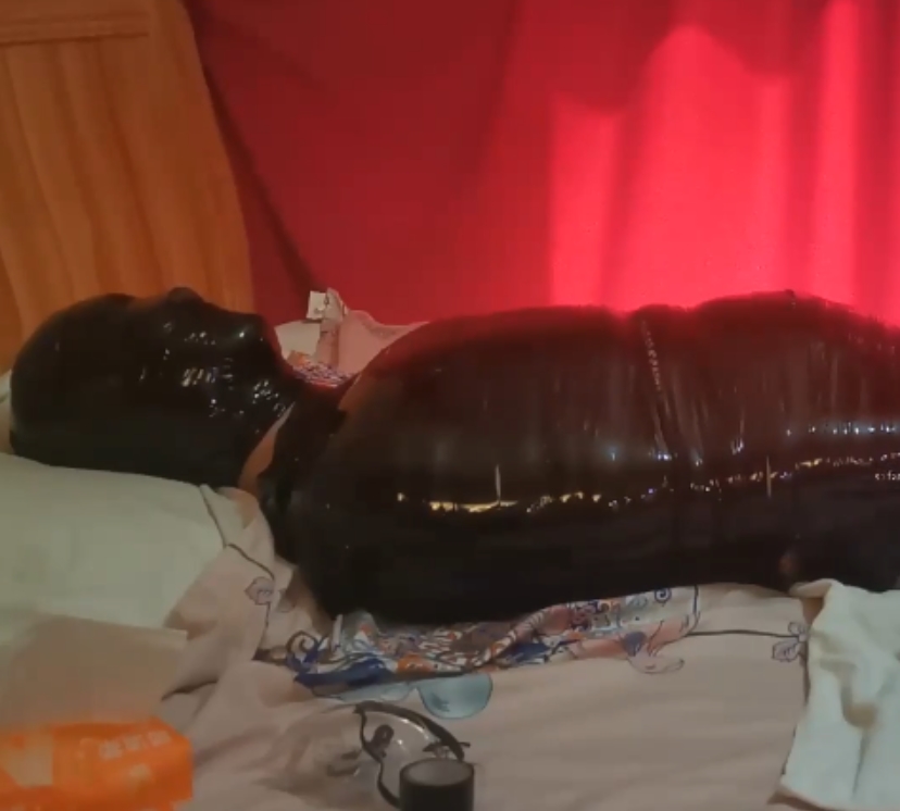 紫露凝萱女王合集26V35.7G山东神秘系巅峰之作