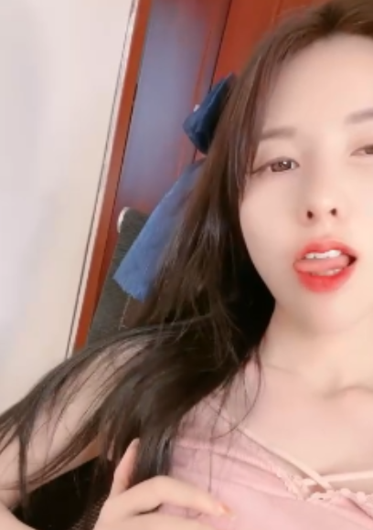 抖音纯欲御姐洗澡28部65G撩人合集