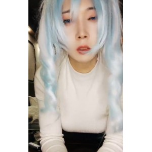 雪女COSPLAY水银灯火辣推特1部95M