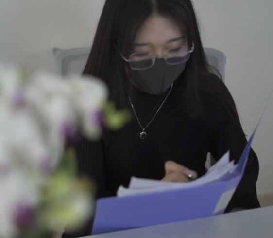 网盘桥本香菜优质黑丝助理1V0.6G