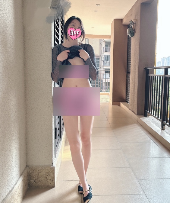 推特晨夕私密视频15部1.35GB优质身材