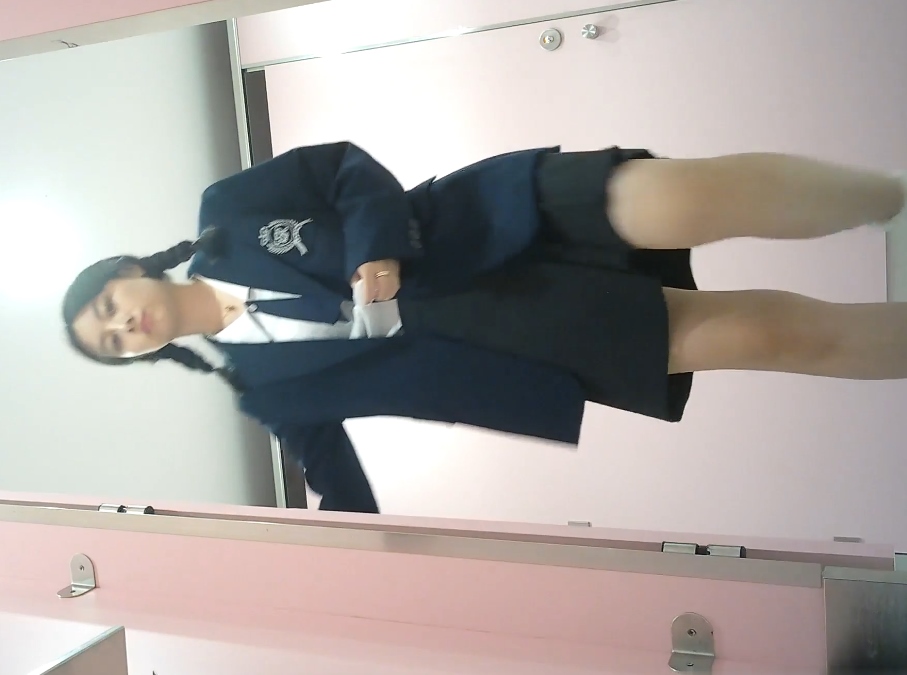 感觉大神拍摄摄私房三月5部330MB