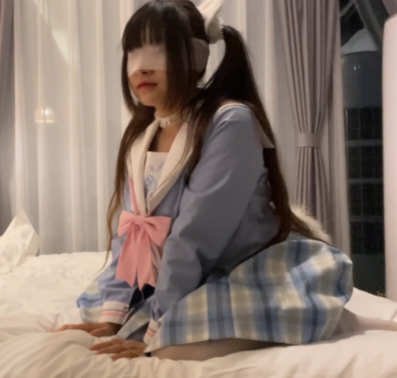 喵喵酱35V公园穹妹旗袍合集29.7G优质珍藏