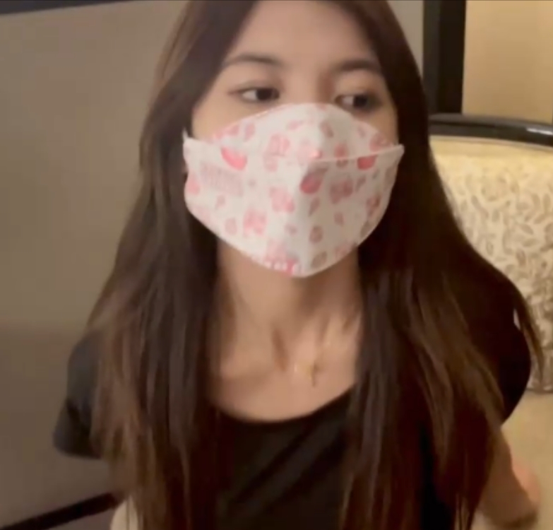 小二先生指教靓女4K劲爆剪辑88部32.8G创可贴神了