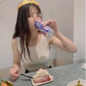 海角雪柔女房东系列28部2.58G微汗