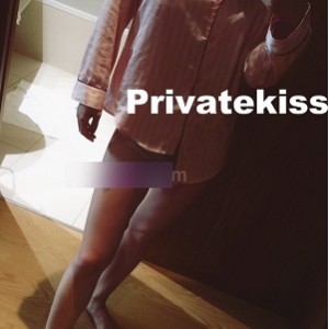 魔都希威社野叔抖叔53V乱入展示846M顶