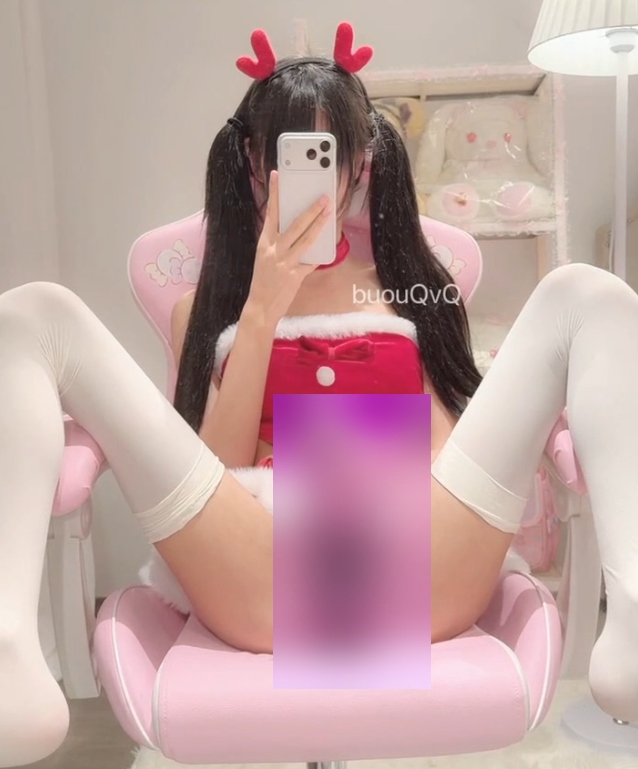 意buouQwQ推特伪娘优质视频2v26p700M