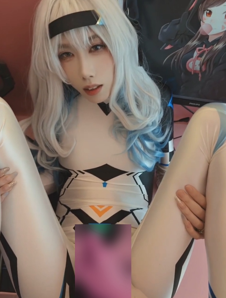 推特点映汐钰TS劲爆1部442MB放飞自我