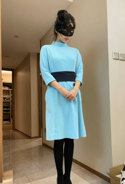 诱人幼薇儿推特空姐合集4部5G