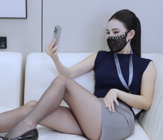 西野加奈糖心美腿15部18.3G网盘珍藏