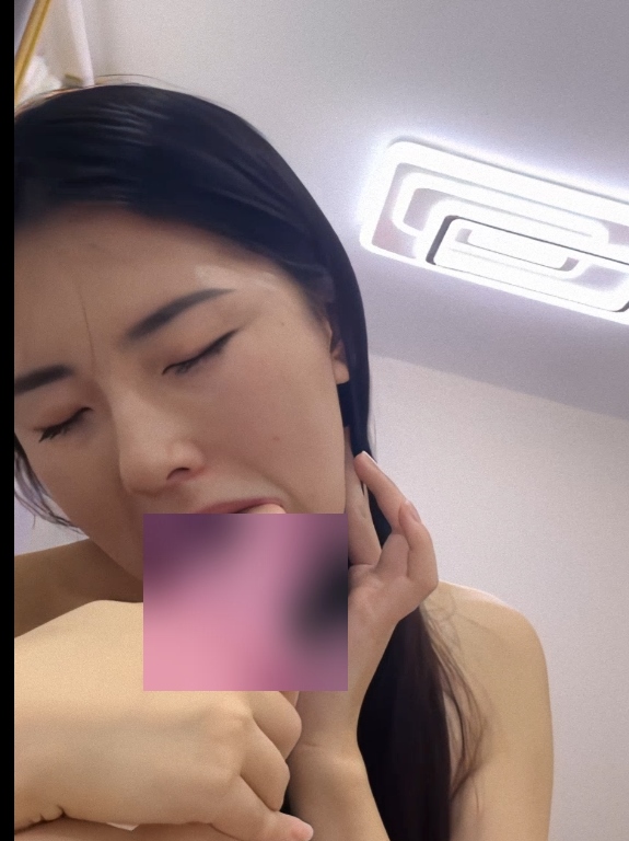 张凤莲15部6.21GB云盘反差互动视频太上头了