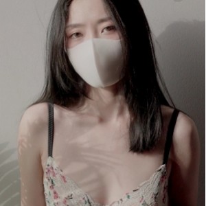 某推优质女神Hongkongdoll（玩偶姐姐）最新小碎花衣合集