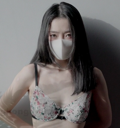 某推优质女神Hongkongdoll（玩偶姐姐）最新小碎花衣合集